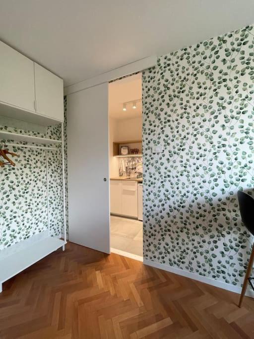 Studio With A View On City Center Park Maribor Bagian luar foto